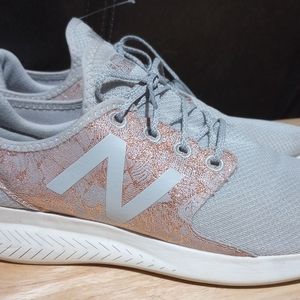 FuelCore Coast v3 Sneakers
